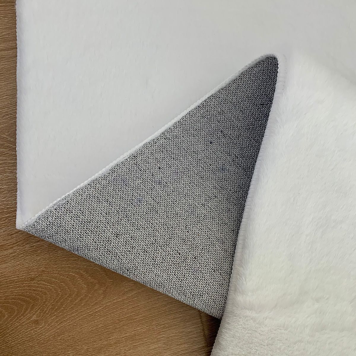 Γούνινο Χαλί 160x160 Rabbit 9640 Λευκό Beauty Home - Image 5